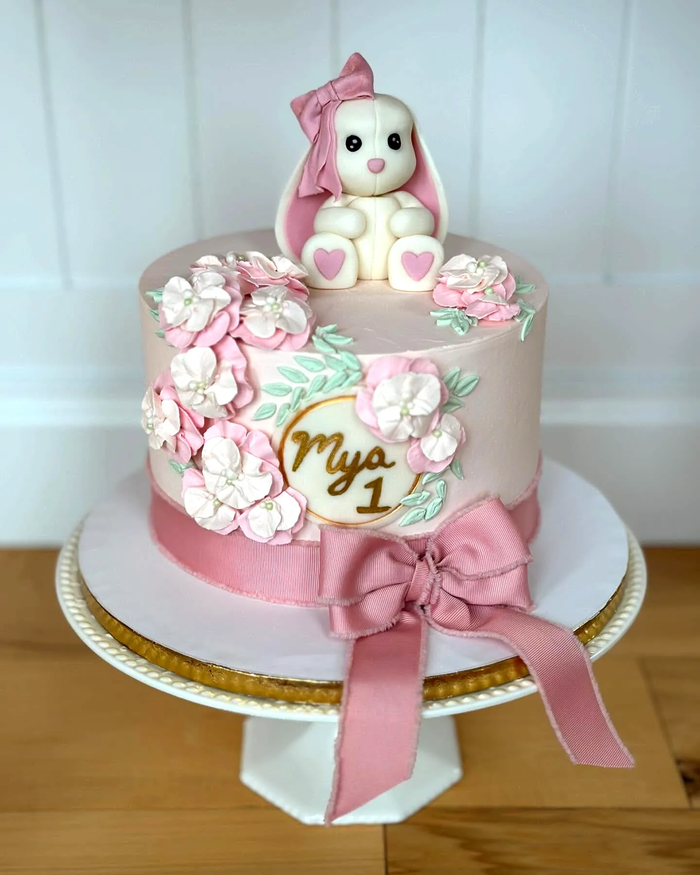 Adorable Bunny Cake Design for Your Little Ones Special Celebration