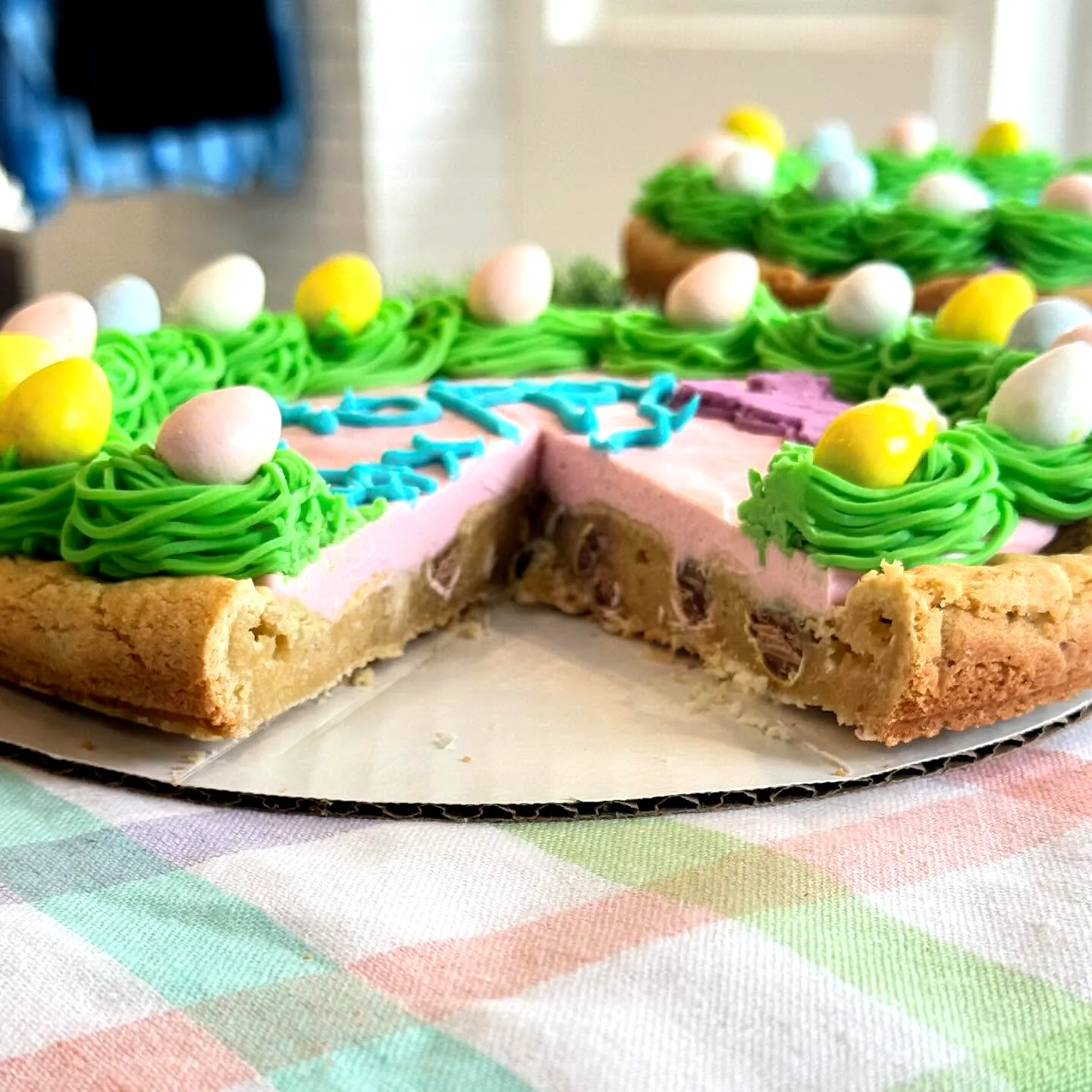 Adorable Easter Sheet Cake Design with Colorful Decorations and Fun Toppings