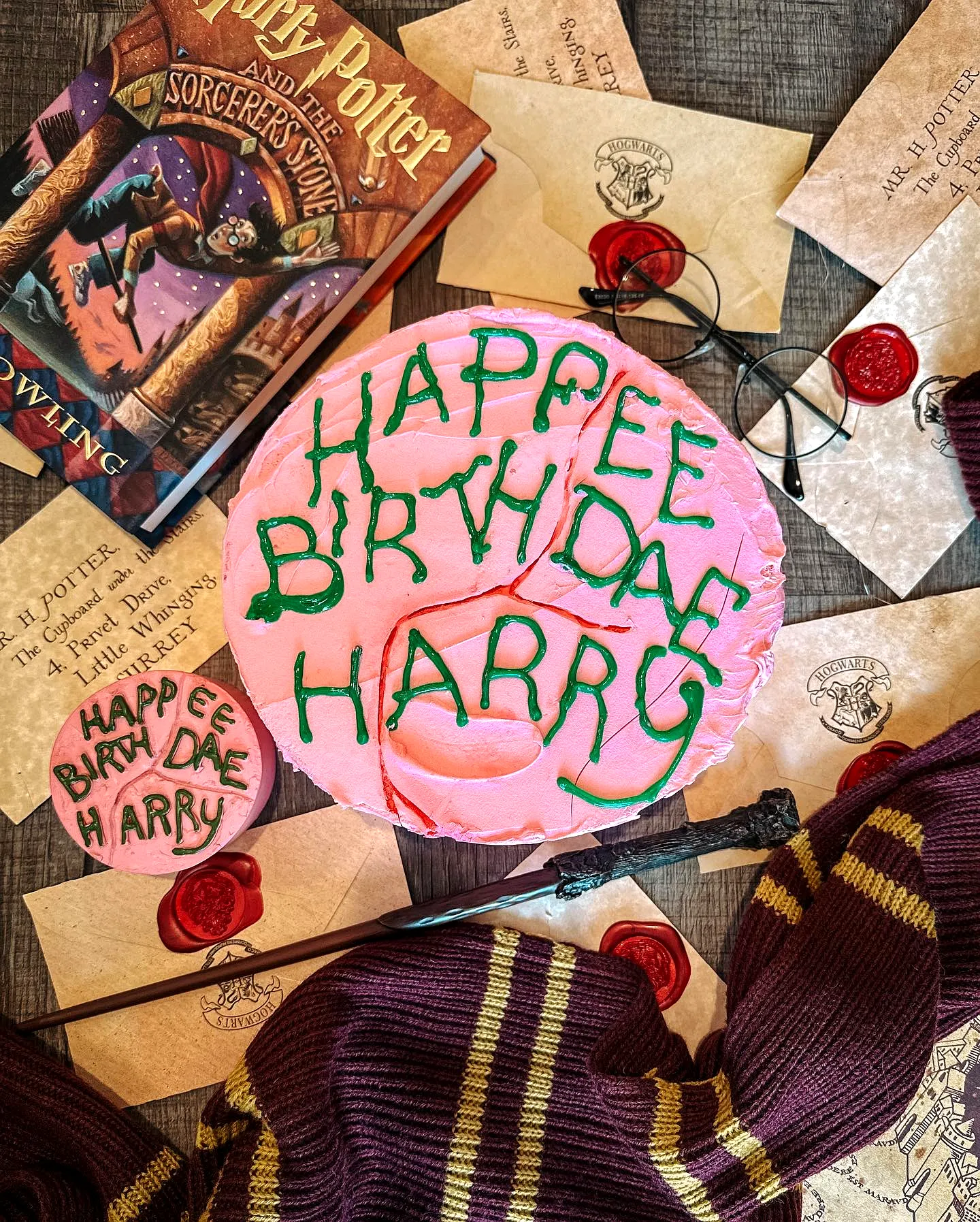 Adorable Harry Potter Cake for a Magical Birthday Celebration
