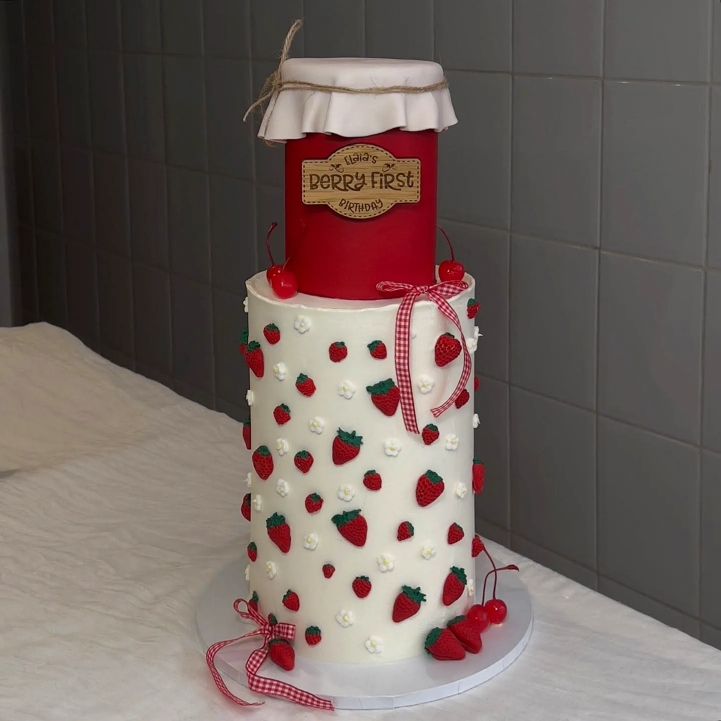 Adorable Strawberry Birthday Cake Design with Charming Details