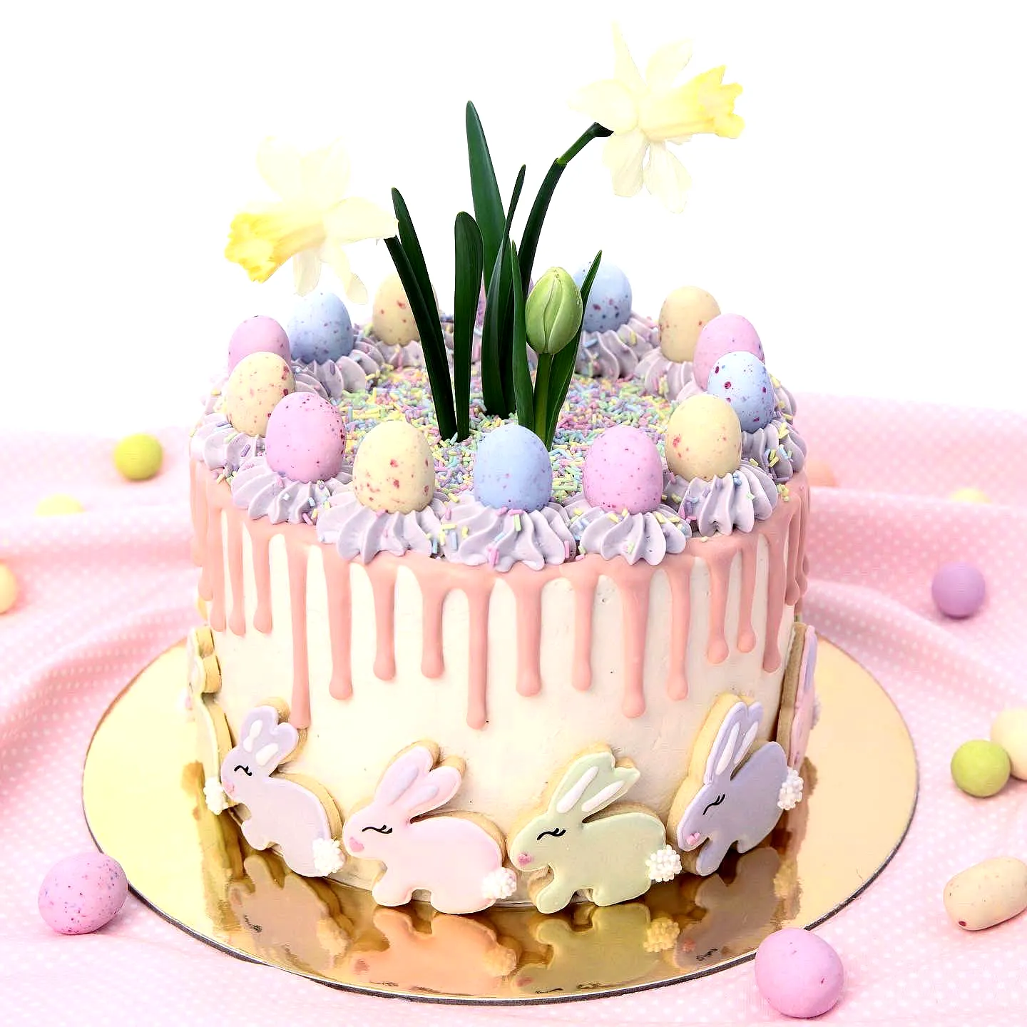 Charming Easter Cake Design with Pastel Colors and Whimsical Decorations