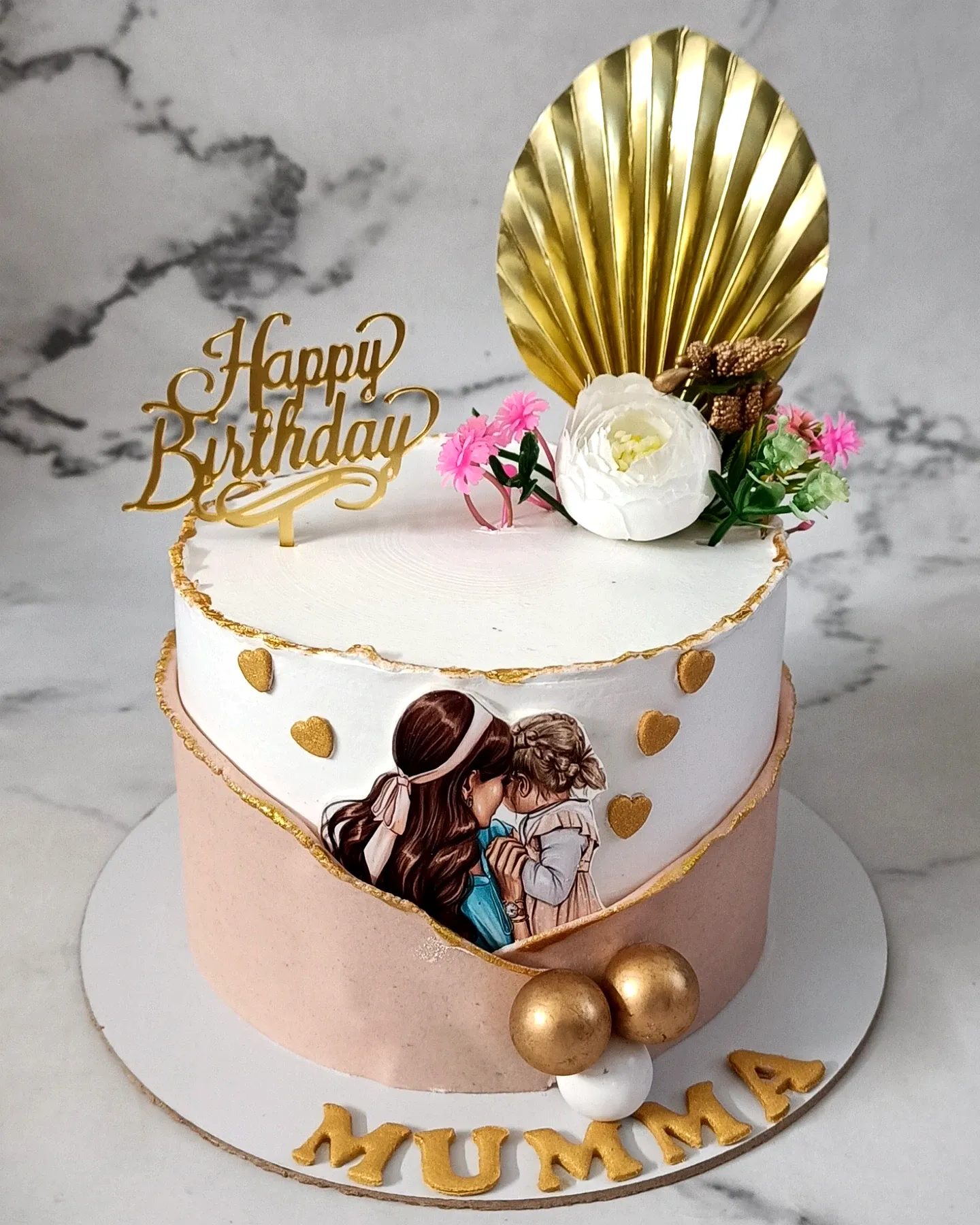 Charming Golden Birthday Cake for a Whimsical Celebration