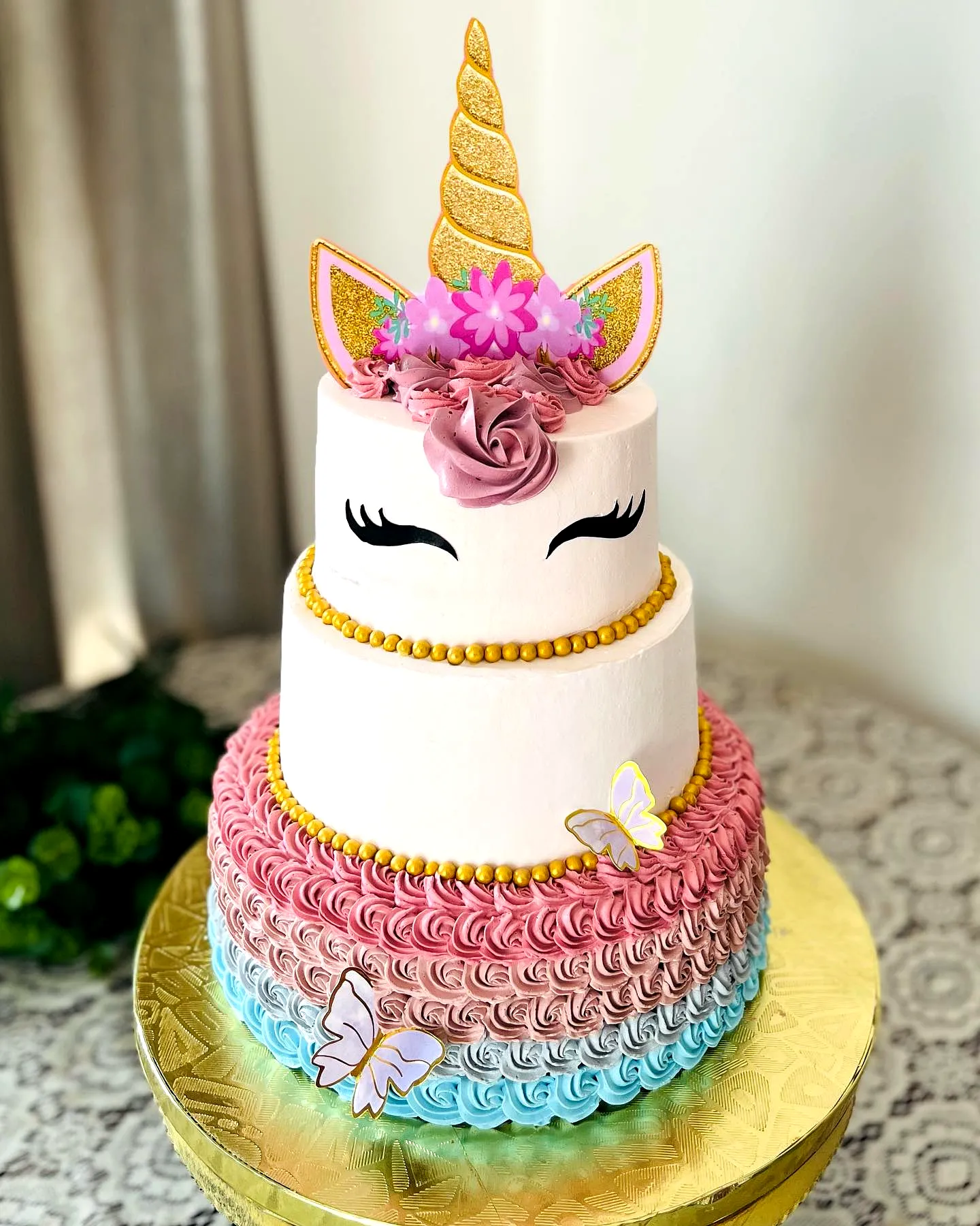 Charming Unicorn Birthday Cake Design for a Colorful Celebration