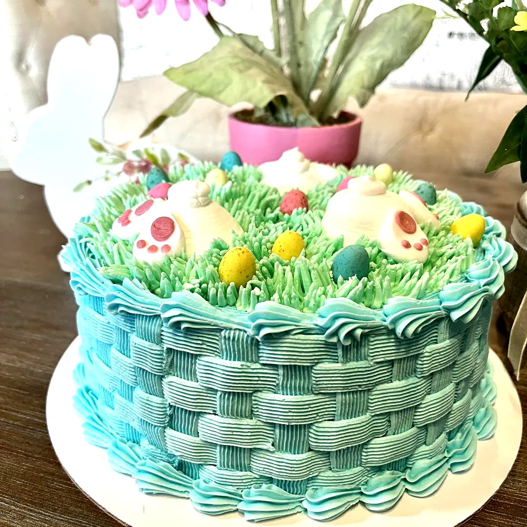 Creative Easter Basket Cake Design with Colorful Decorations and Cute Details
