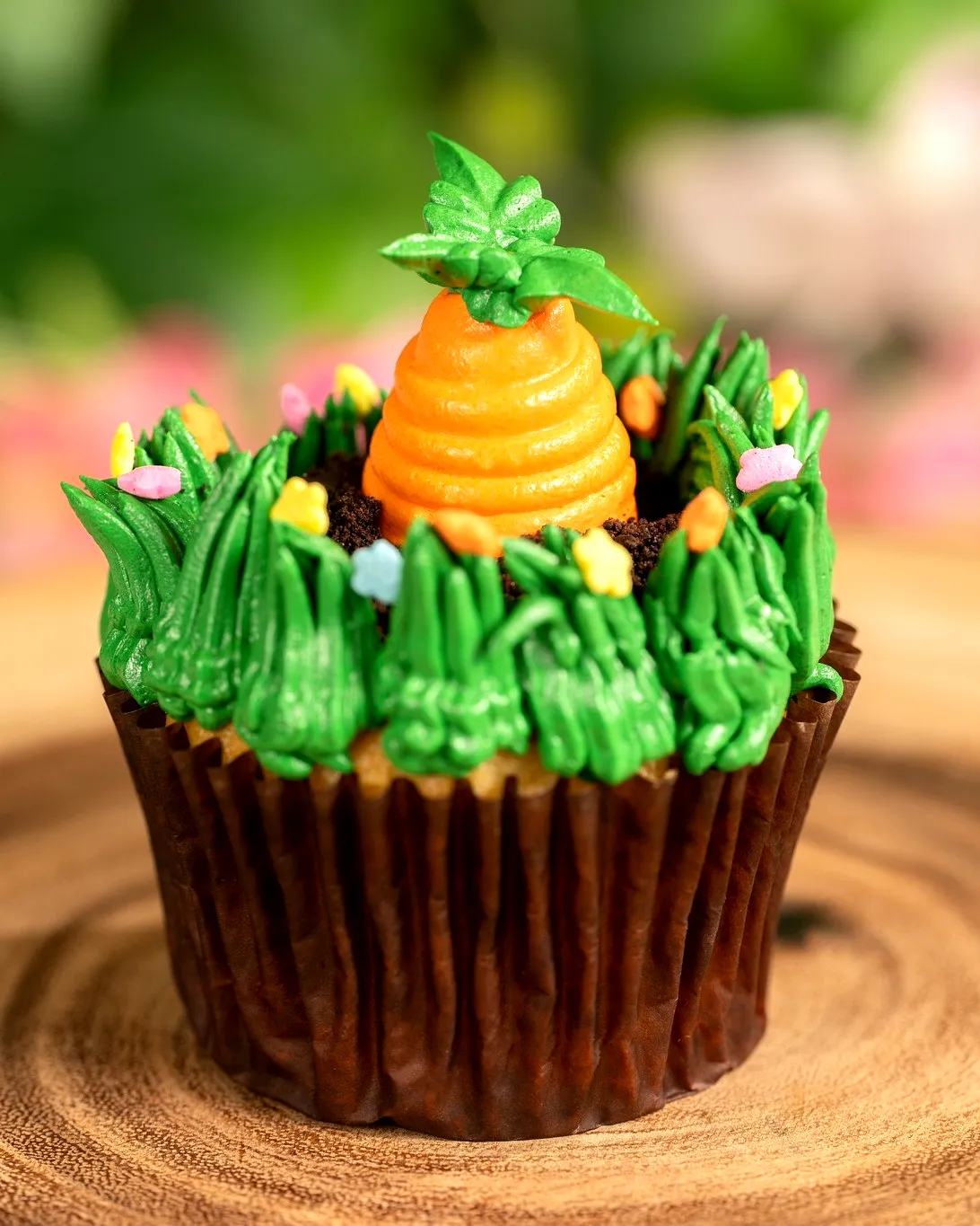 Creative Easter Cupcake Cake Designs for a Vibrant Garden Celebration