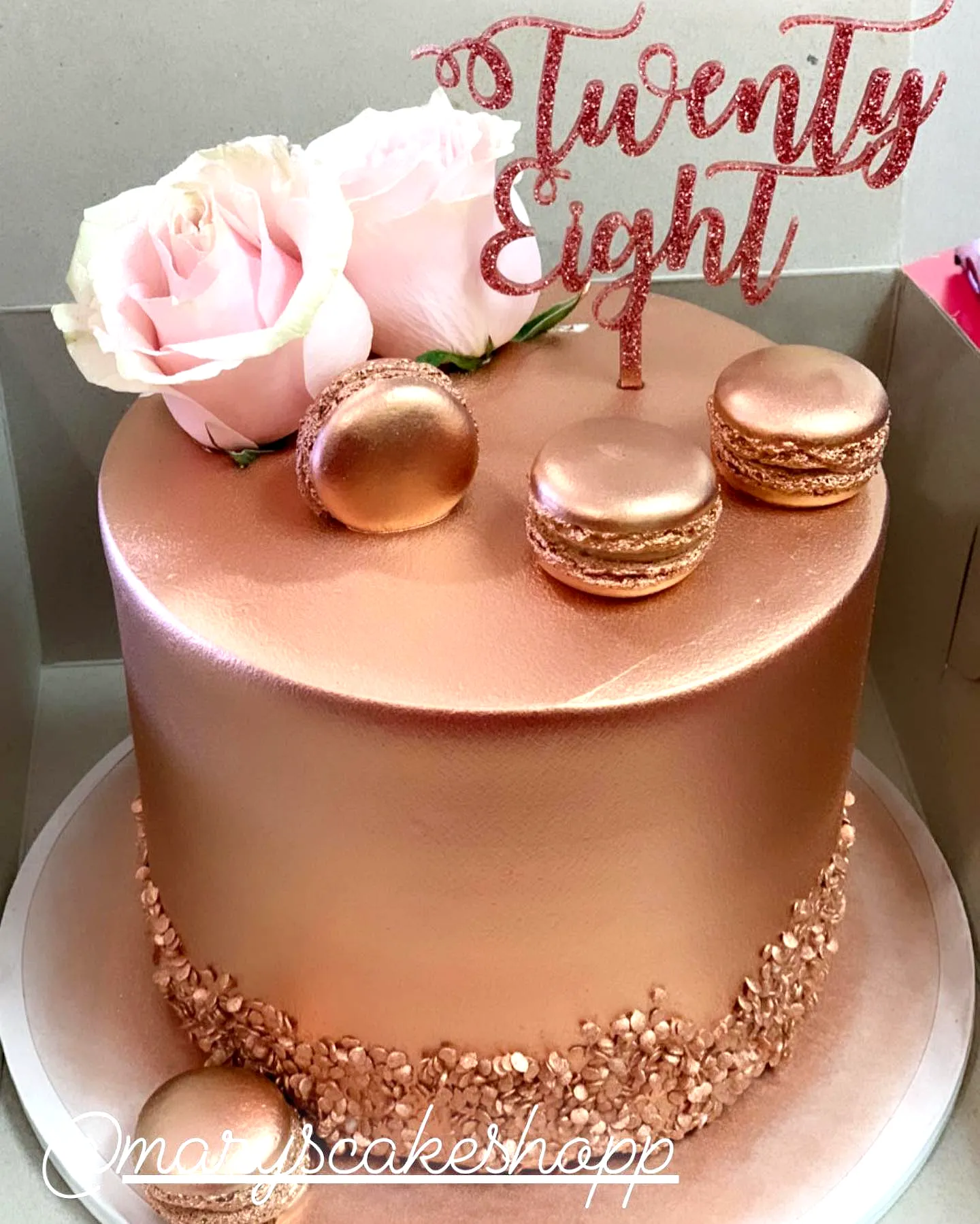 Elegant Rose Gold Birthday Cake for a Stunning Celebration