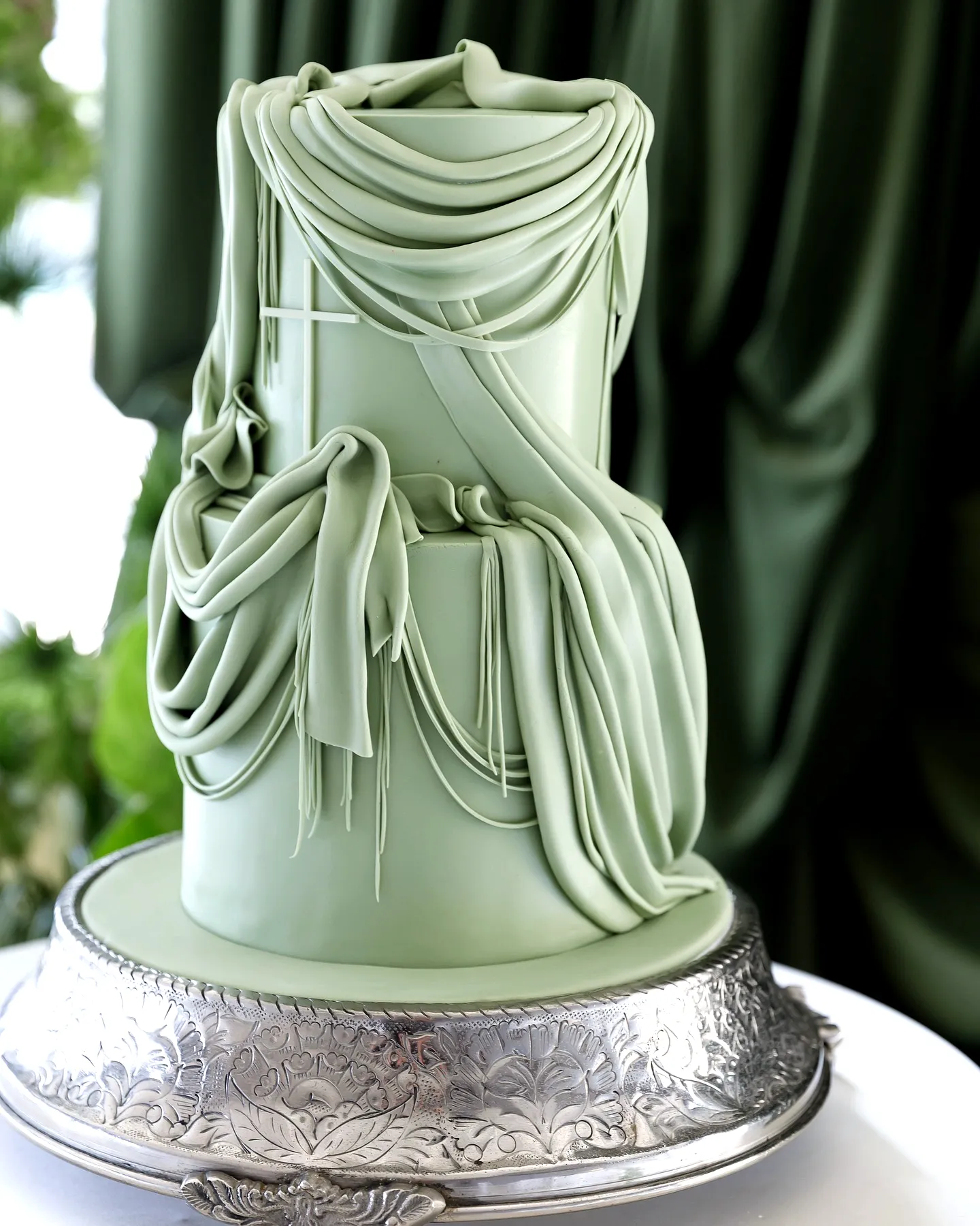 Elegant Sage Green Birthday Cake Design for Sophisticated Celebrations