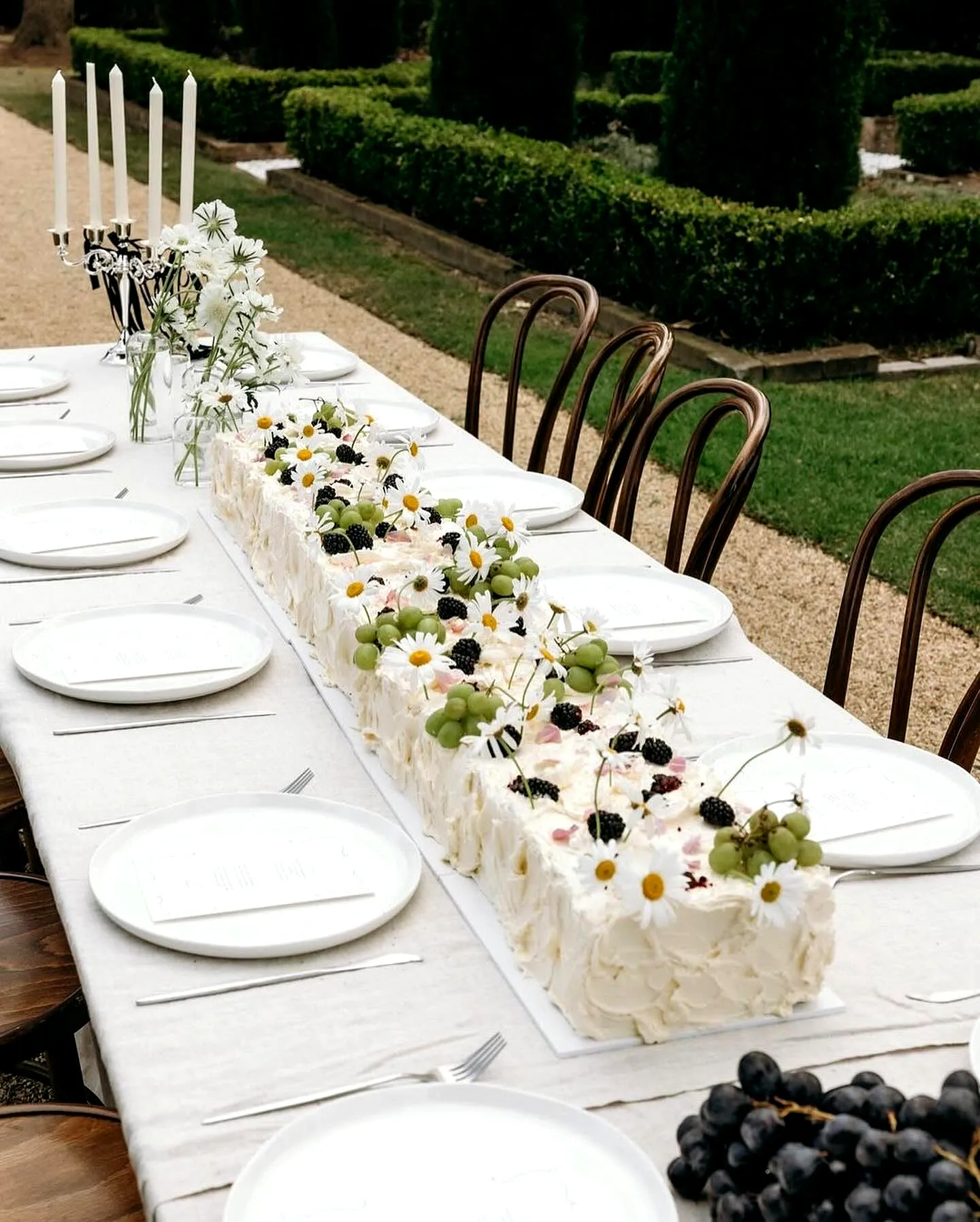 Elegant wedding cake design for a stunning garden celebration