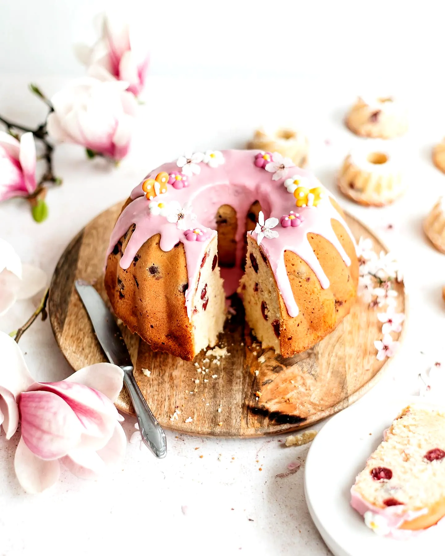Lovely Easter Bundt Cake Design with Pink Glaze and Floral Decorations