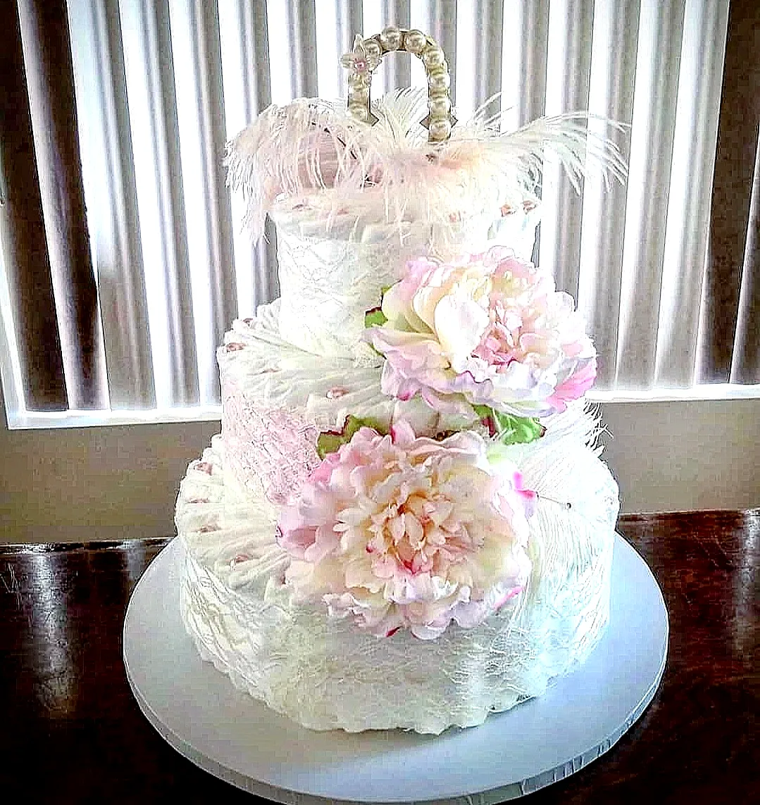 Stunning Diaper Cake Design Featuring Elegant Pastel Colors and Delicate Details