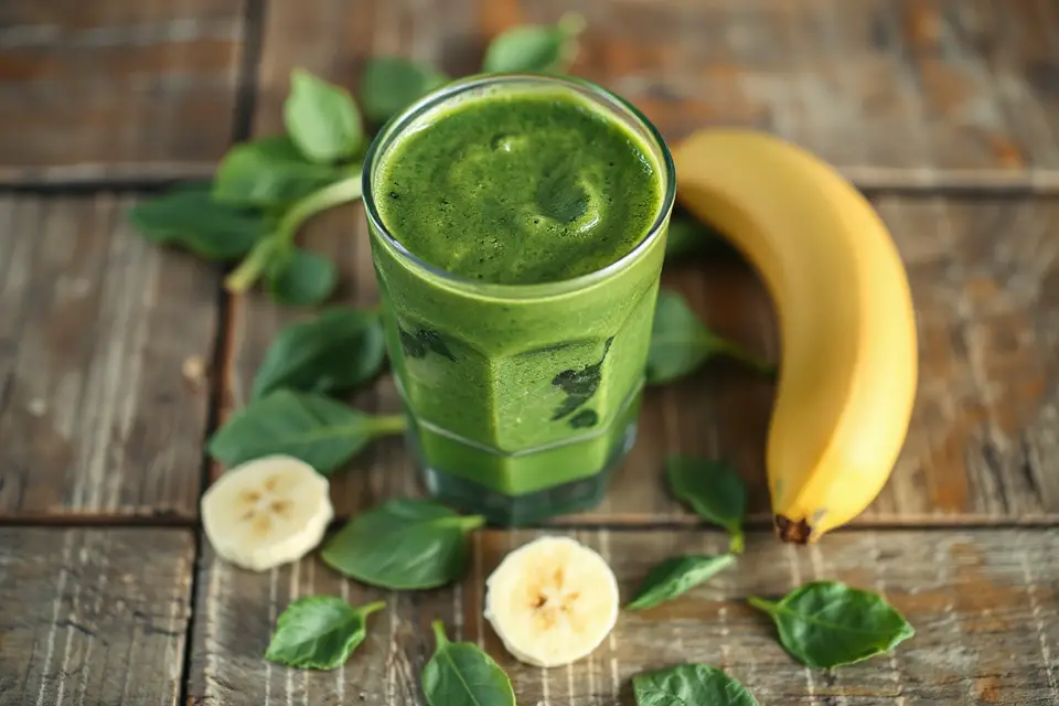 bright spinach smoothie photo